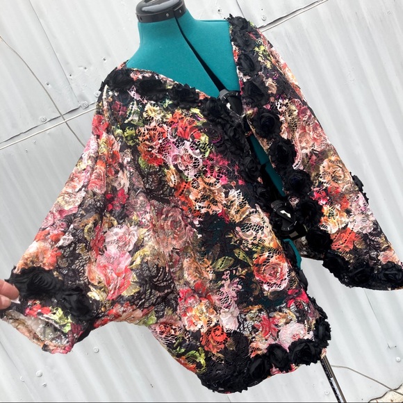 Handmade sequin, lace, and roses kimono jacket - Picture 5 of 8